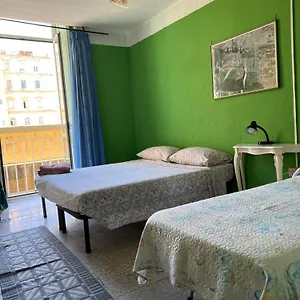 Couette-café Miraglia, Naples